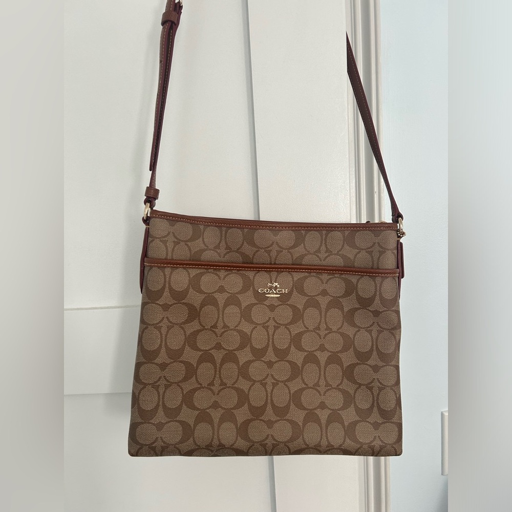 Coach Shoulder Bag